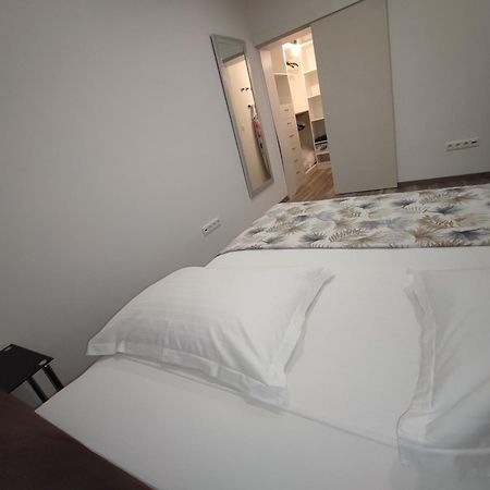 Apartment Soric Трогір Екстер'єр фото