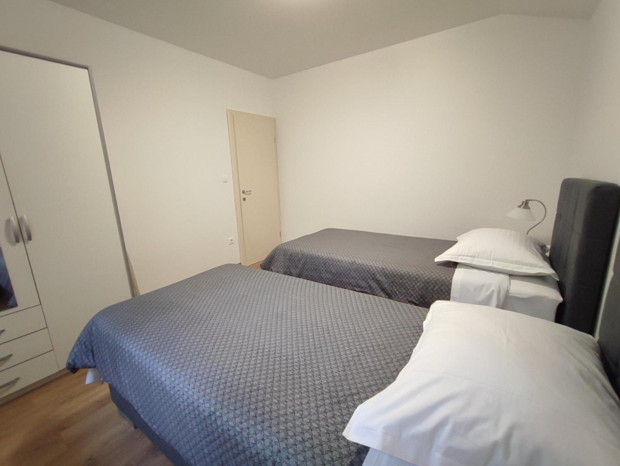 Apartment Soric Трогір Екстер'єр фото